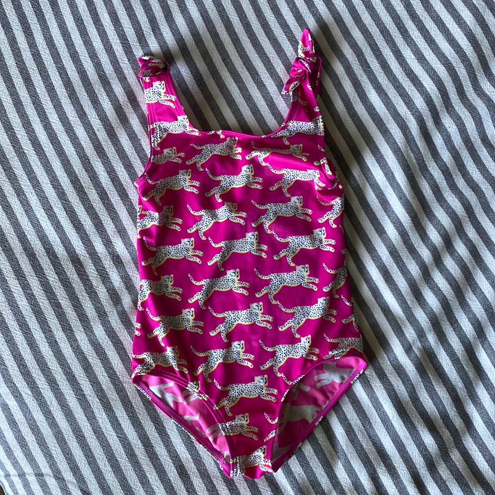Girls swimsuit